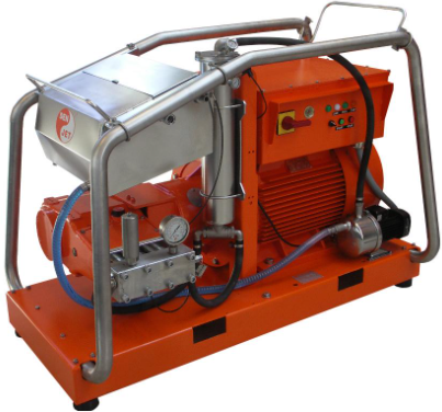 Ultra- High Pressure Cleaners